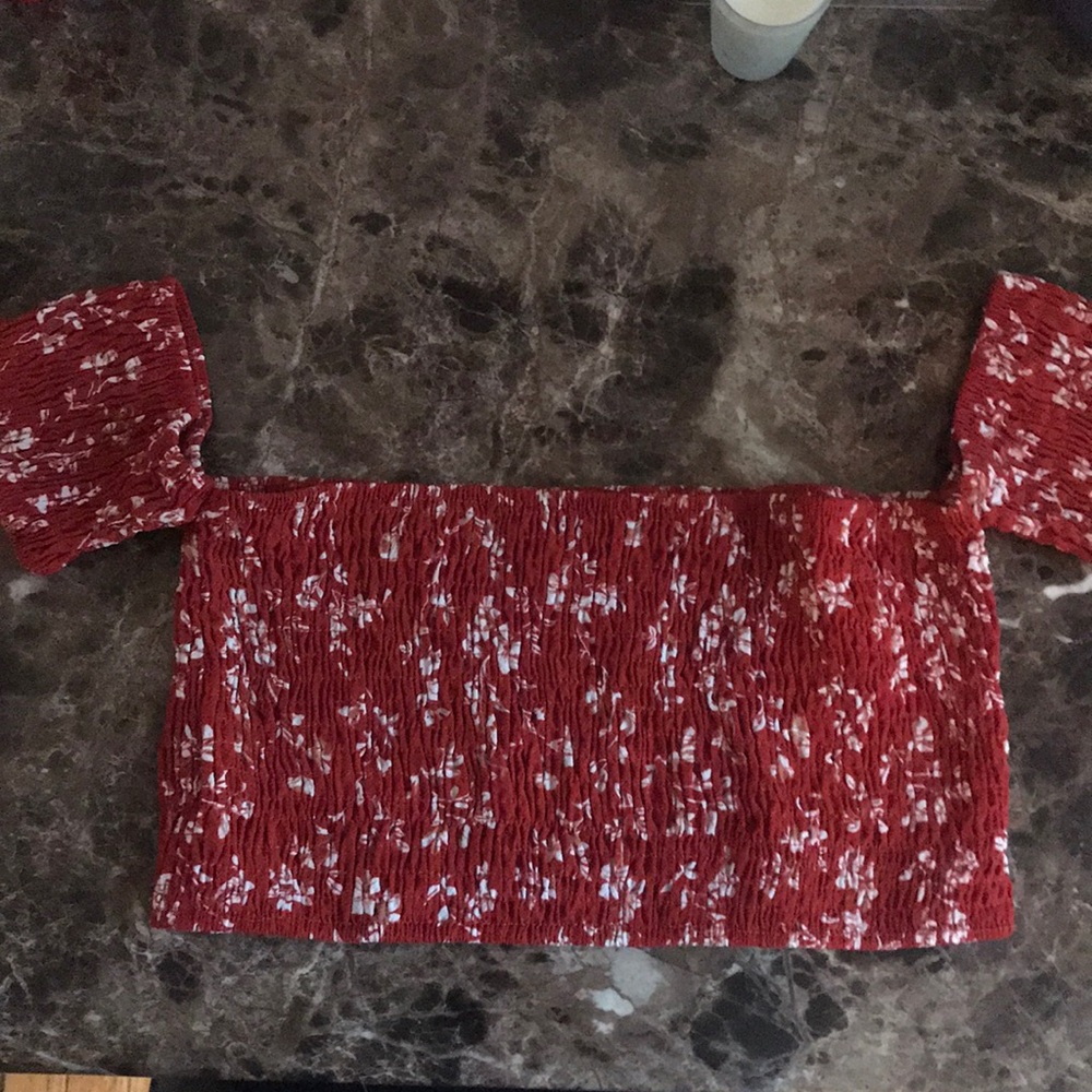 Crop top